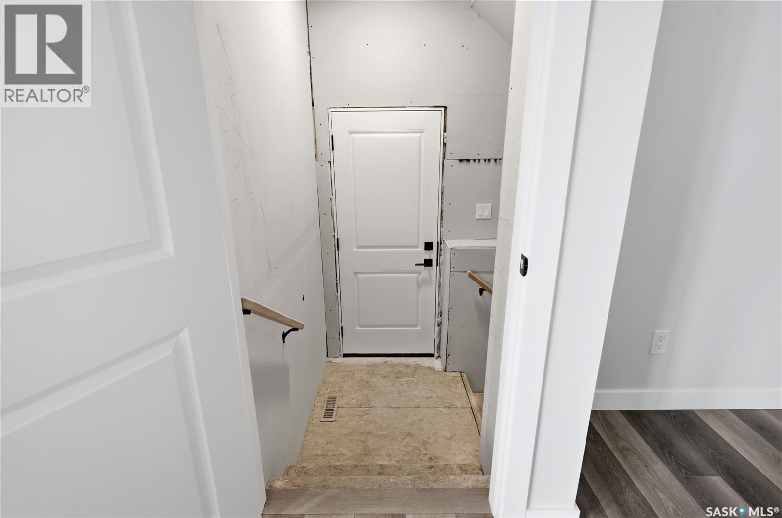 3180 Favel DRIVE - 38