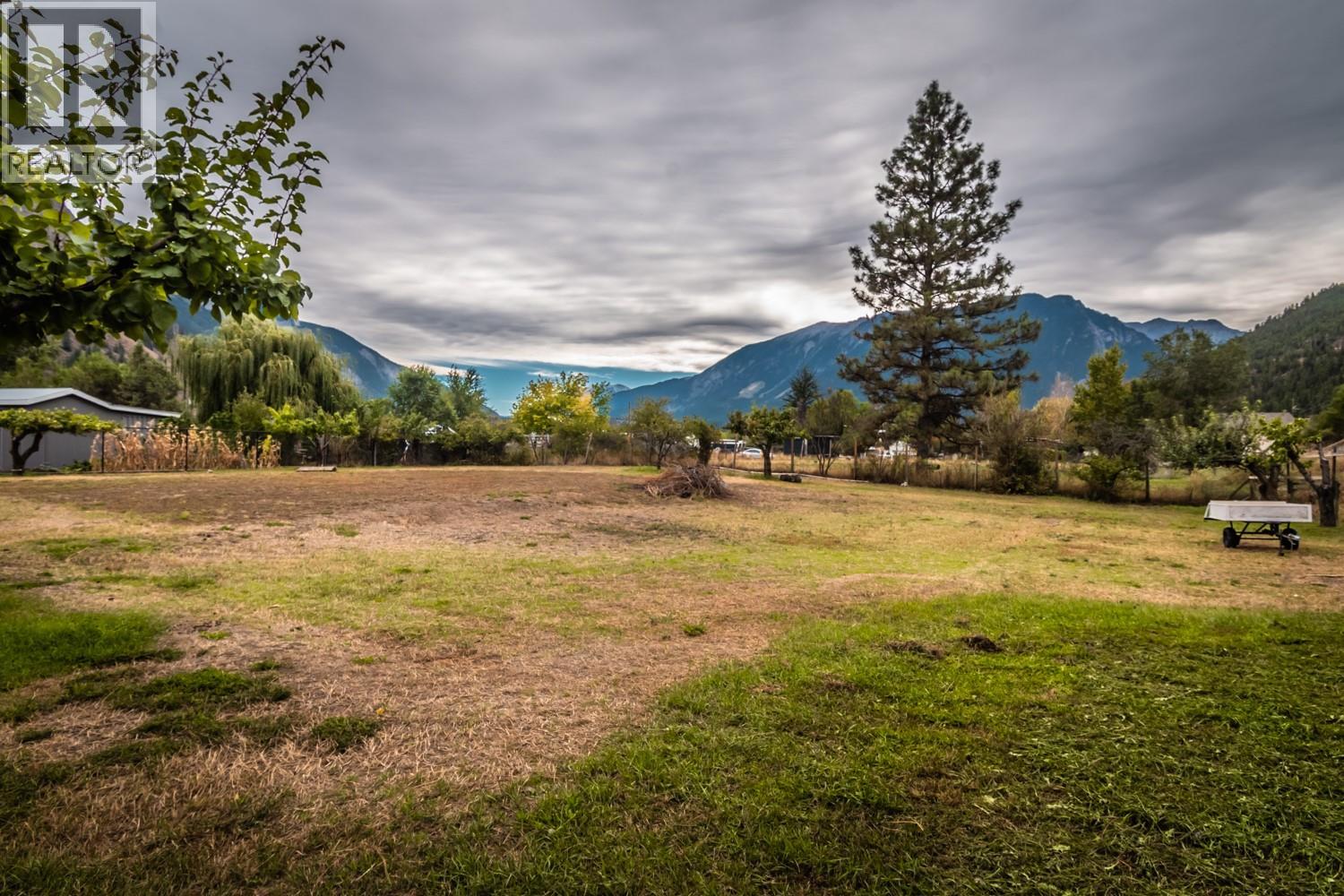 475 Davidson Crescent - 37