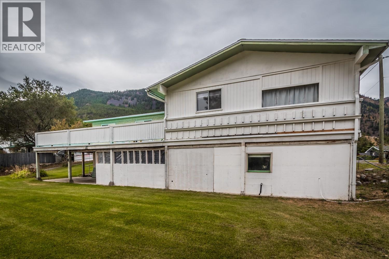 475 Davidson Crescent - 44