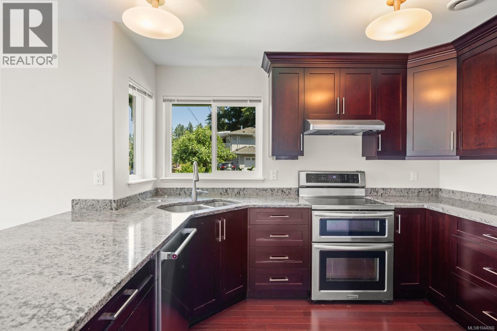 #12 930 Josephine Rd - 13