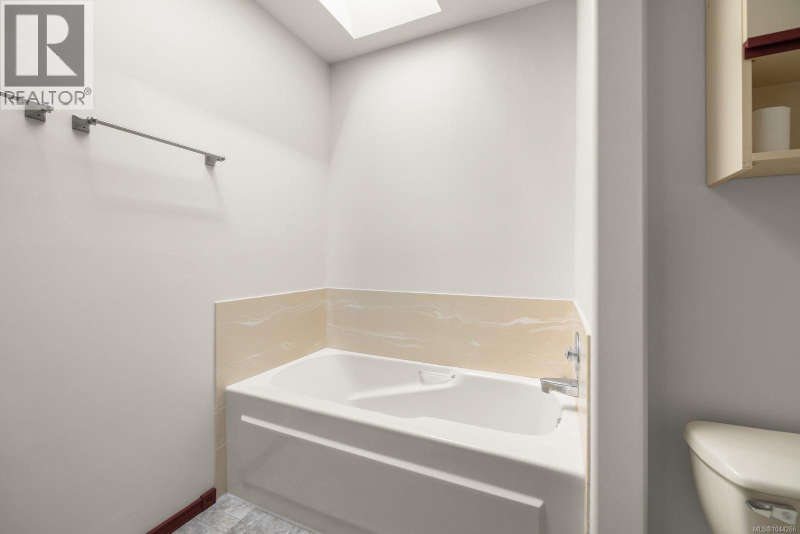 #12 930 Josephine Rd - 22