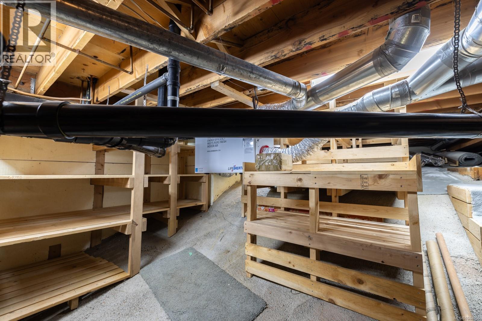 #12 930 Josephine Rd - 31