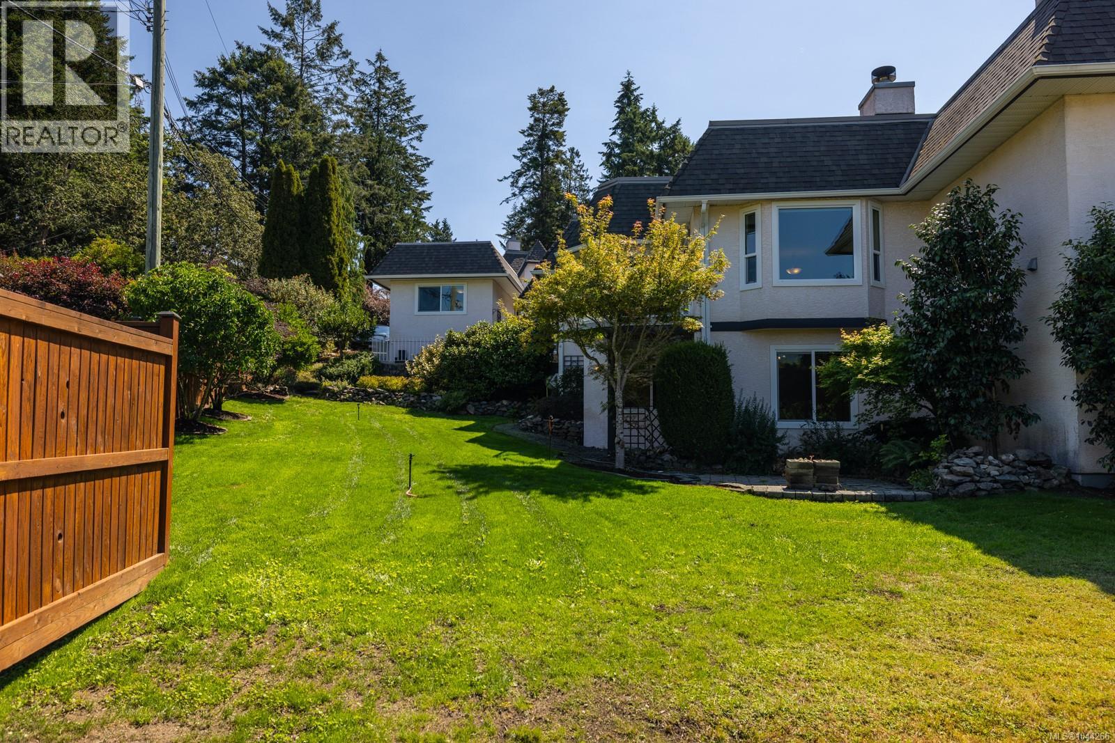 #12 930 Josephine Rd - 4