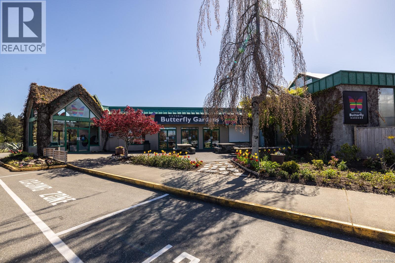 #12 930 Josephine Rd - 53