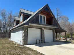 98088 39 E Road, Beaconia, MB R0E0B0 Photo 12