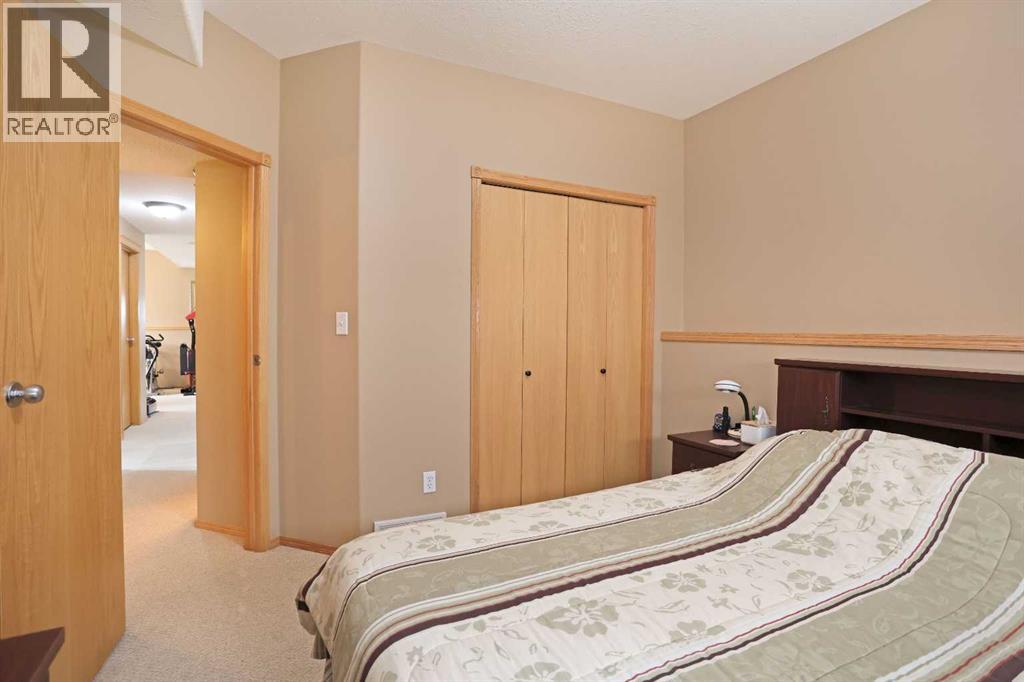 372 Lake Stafford Drive E - 30