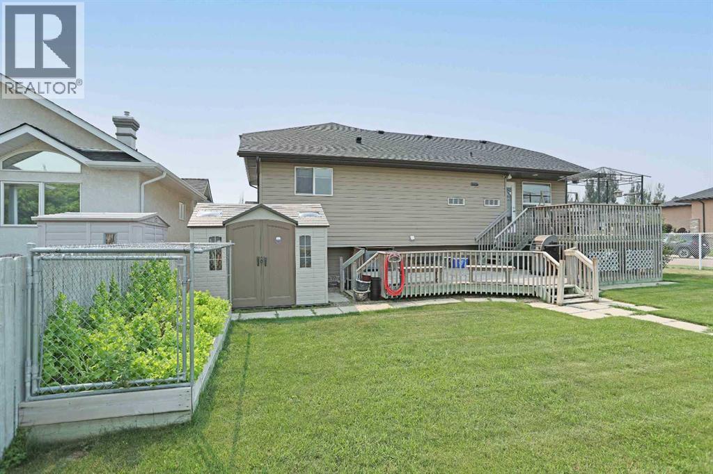 372 Lake Stafford Drive E - 37