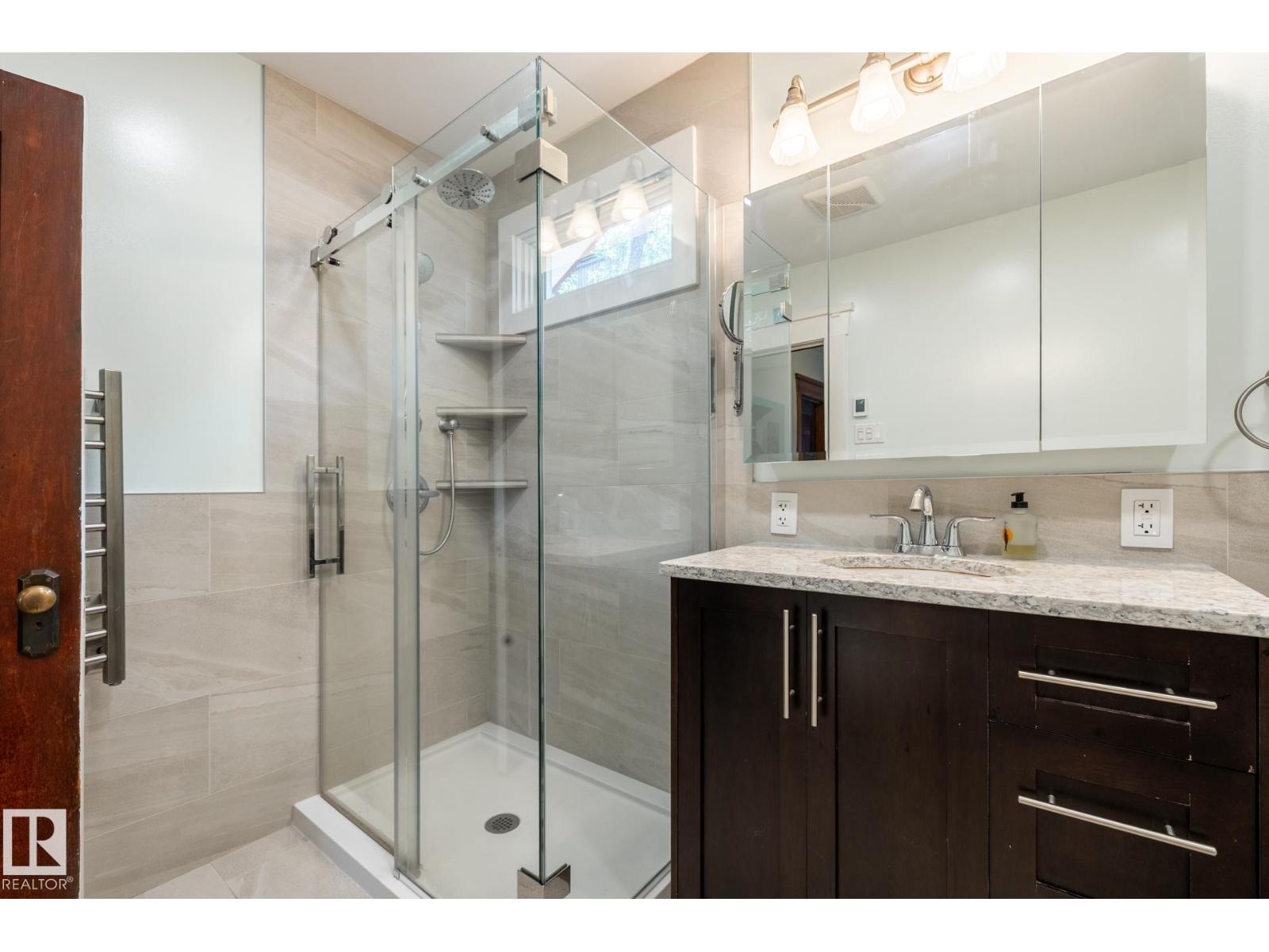 10024 147 ST NW - 48