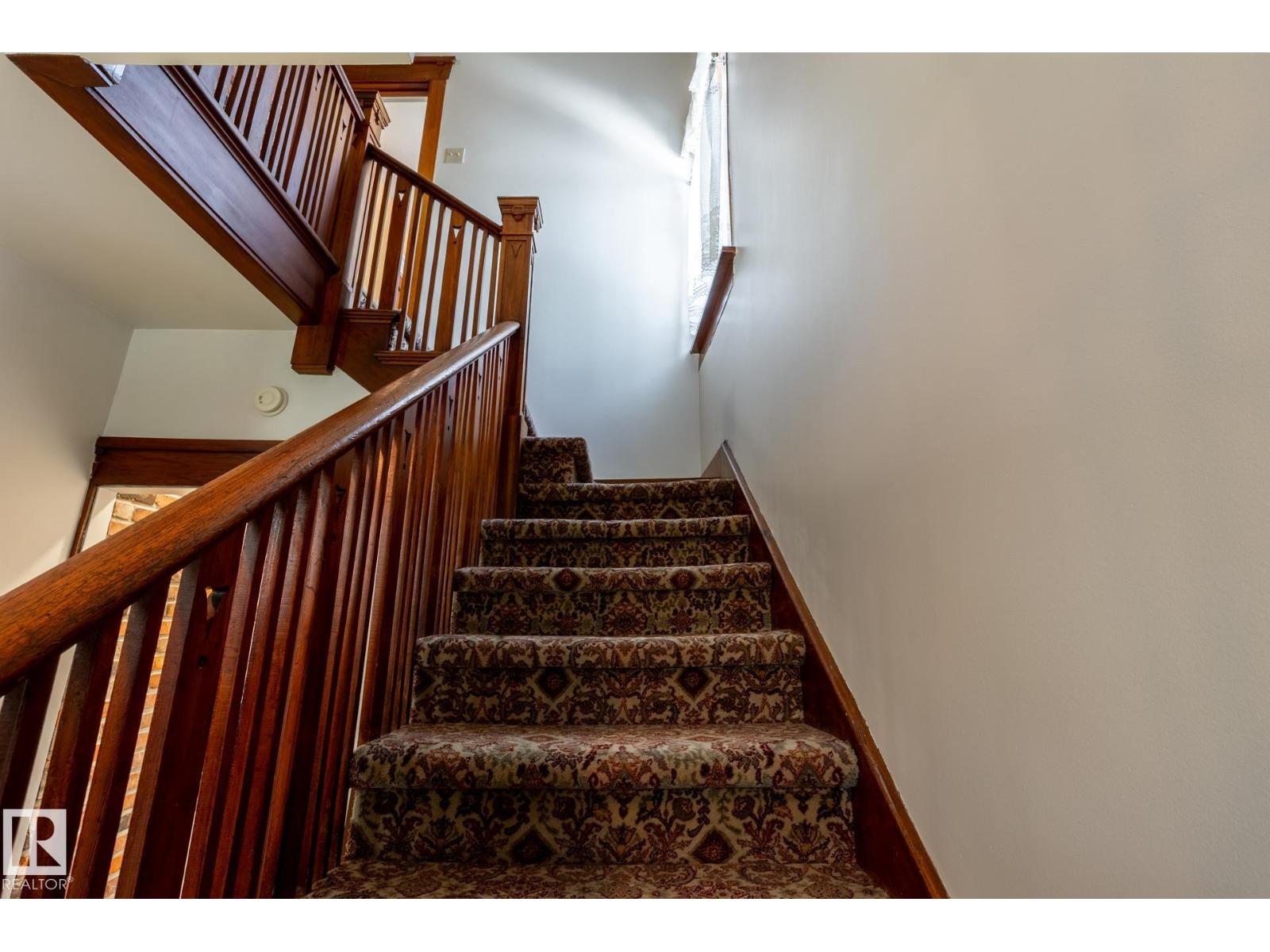 10024 147 ST NW - 43