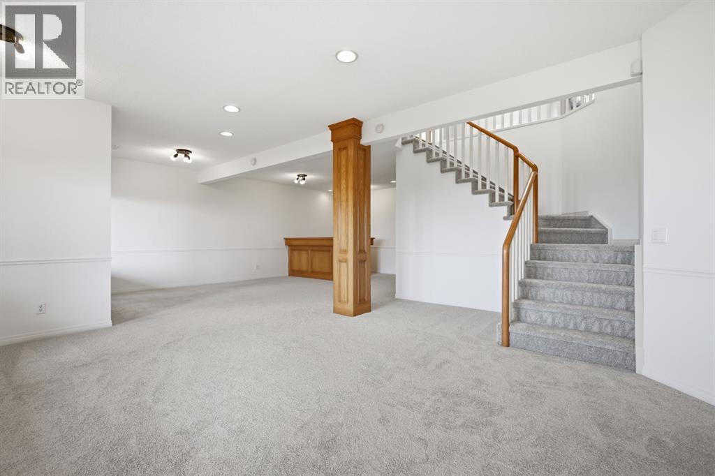 1 Gleneagles View, Cochrane