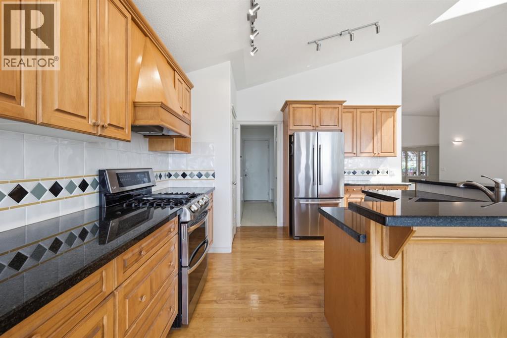 1 Gleneagles View, Cochrane