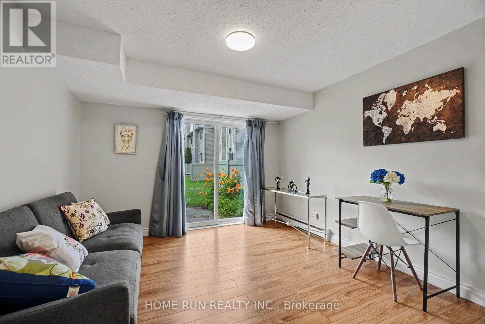 9D CASTLEBROOK LANE - 15