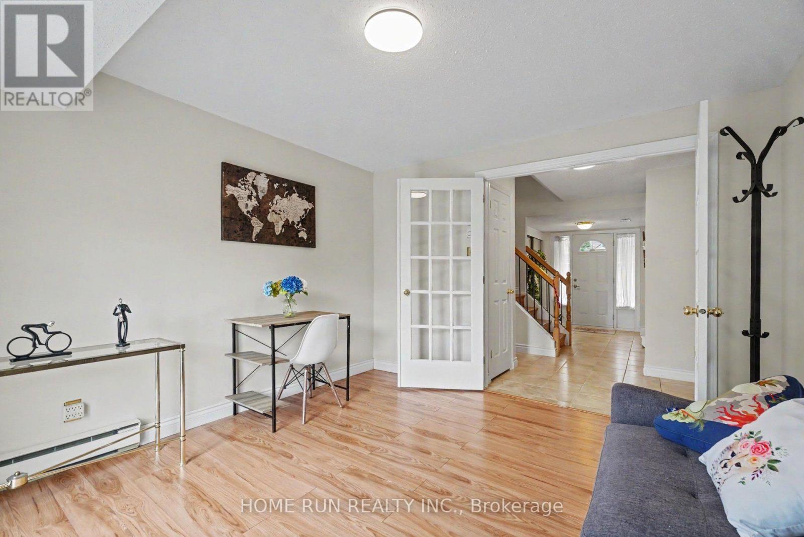9D CASTLEBROOK LANE - 16