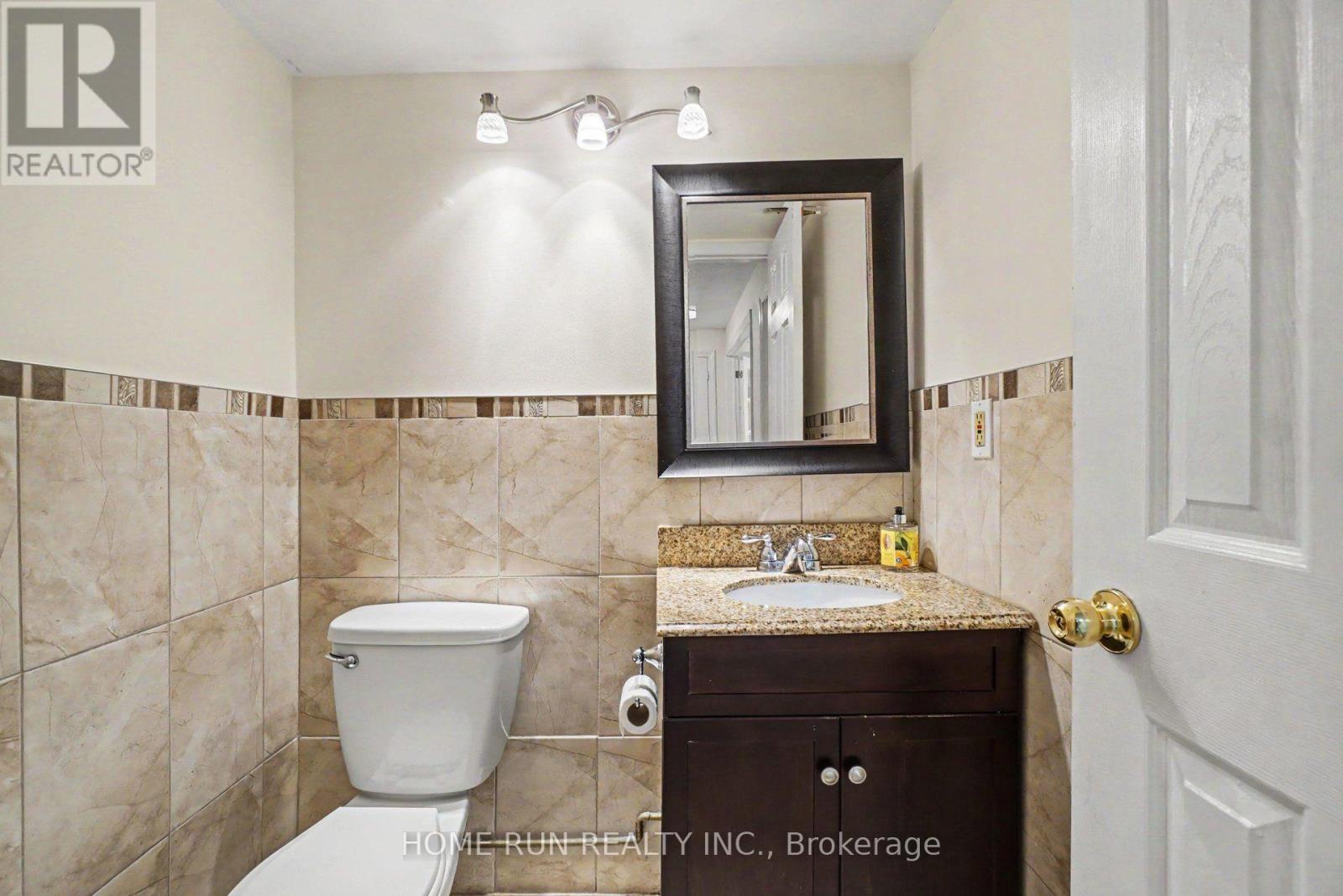 9D CASTLEBROOK LANE - 17