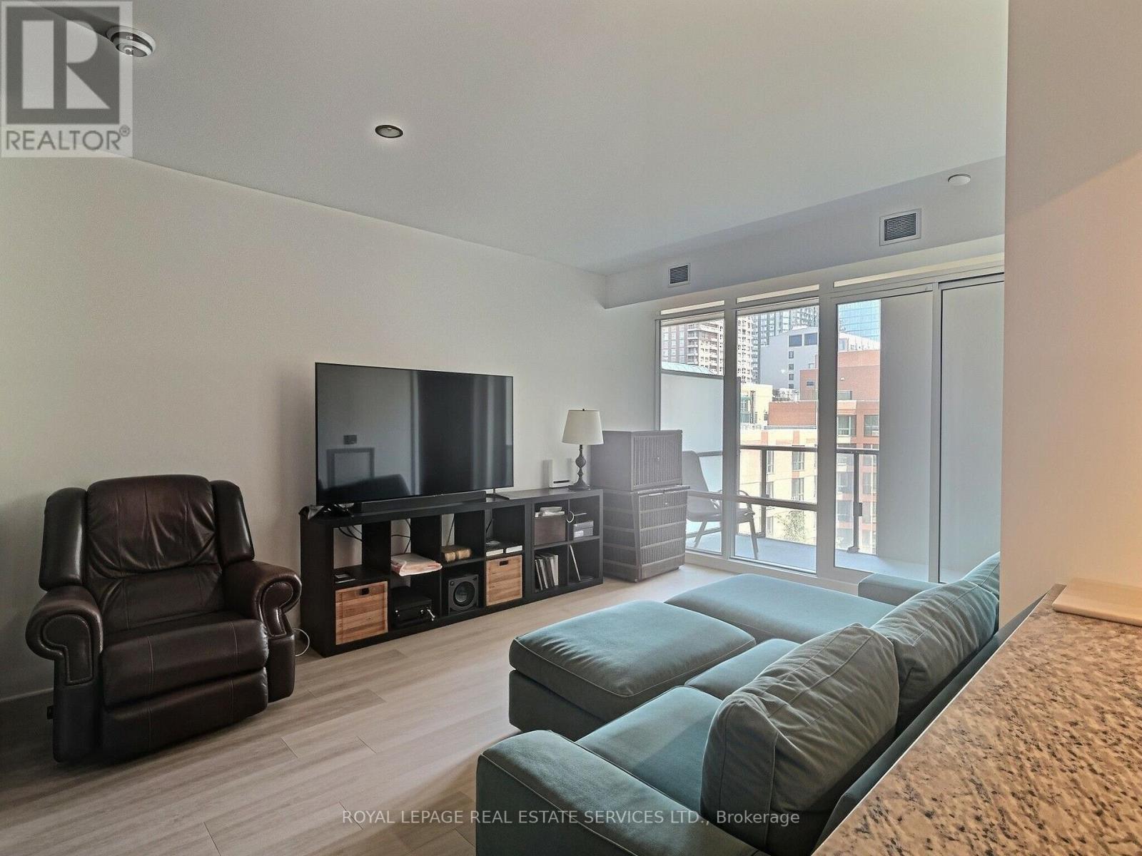 #701 1 BEDFORD ROAD - 1