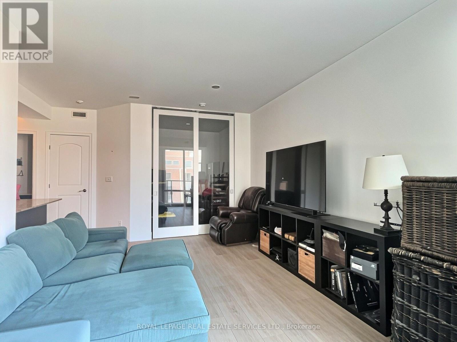 #701 1 BEDFORD ROAD - 3