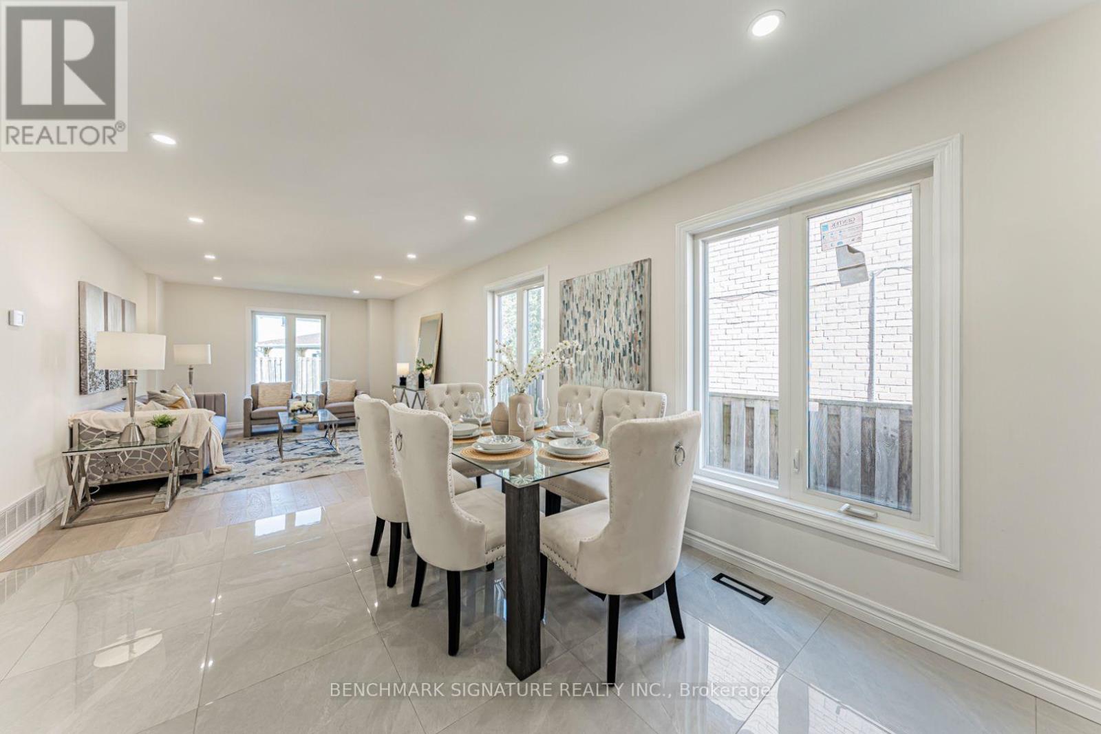 102 HARNESS CIRCLE - 8