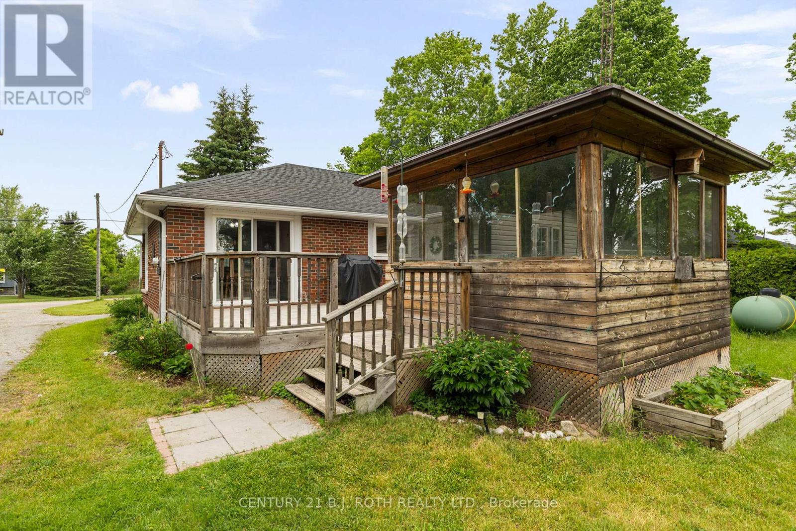 4964 HIGHWAY 12 EAST - 18