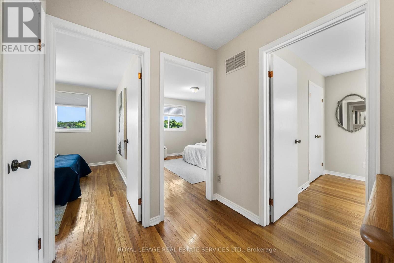34 JOHN LINDSAY COURT - 17