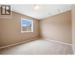 1957 Halifax Street, Regina, SK S4P1T6 Photo 25