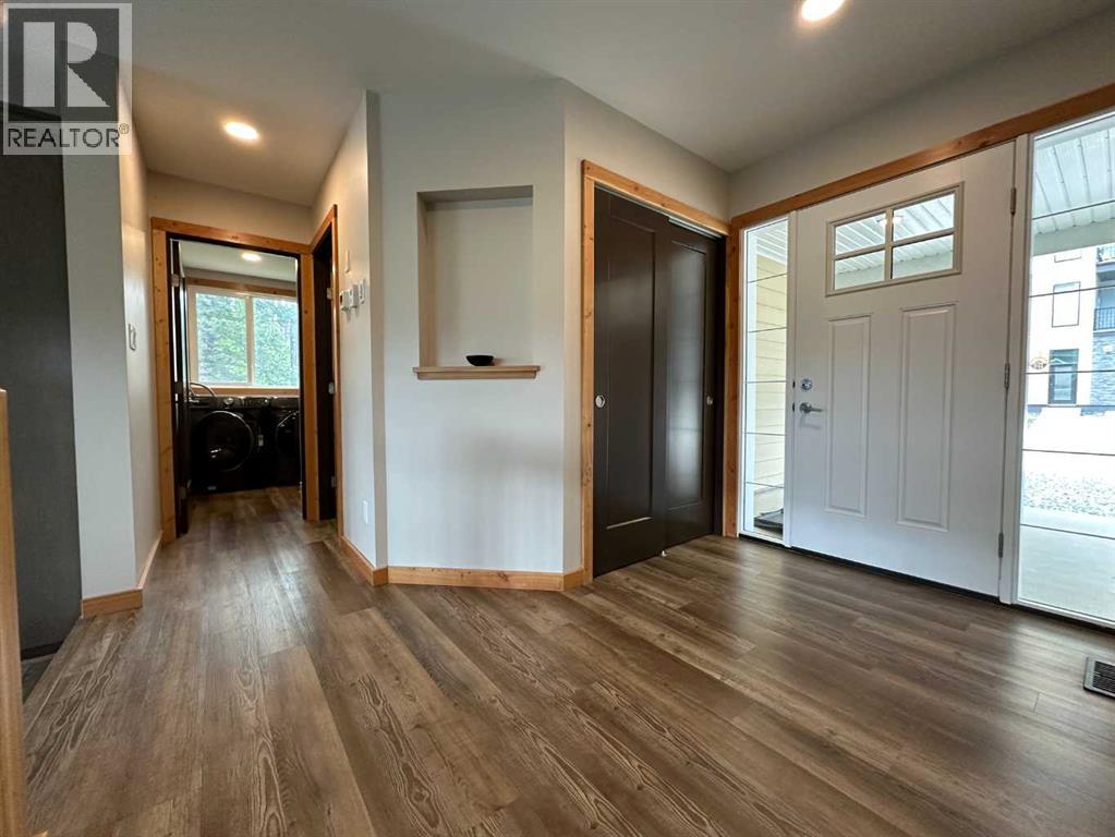 231 Southmore, Blairmore — photo 3