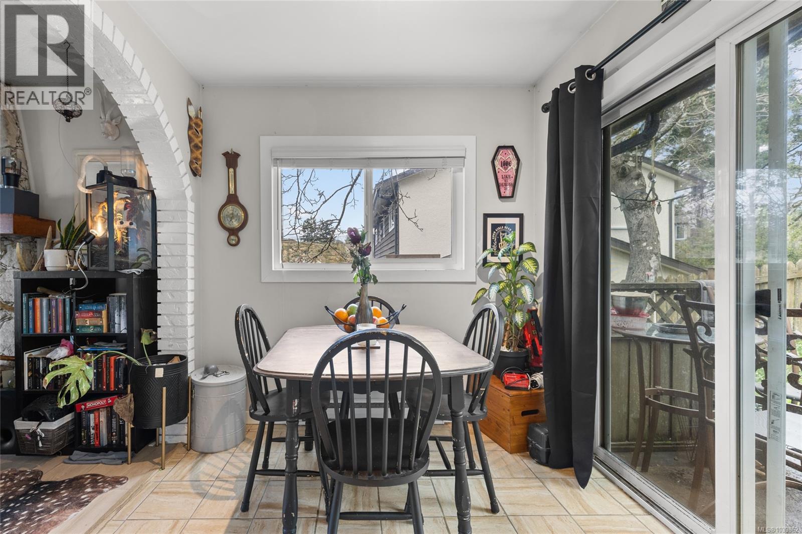 661 Marlisa Pl - 8