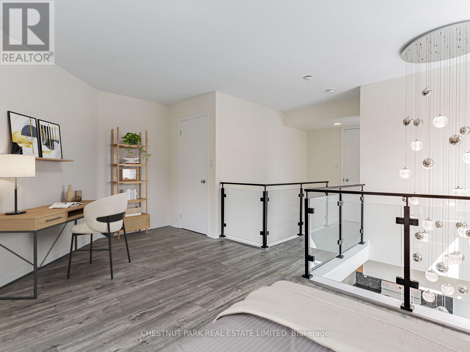 #246 139 MERTON STREET - 7
