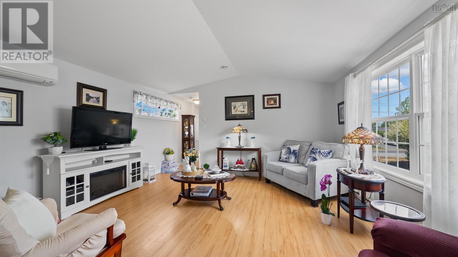Property 8 of 42 of 17 Merriweather Crescent