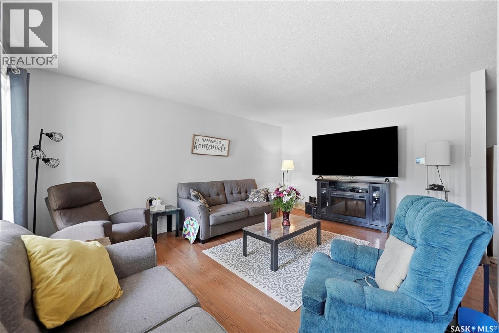 29 Macdowall CRESCENT - 4