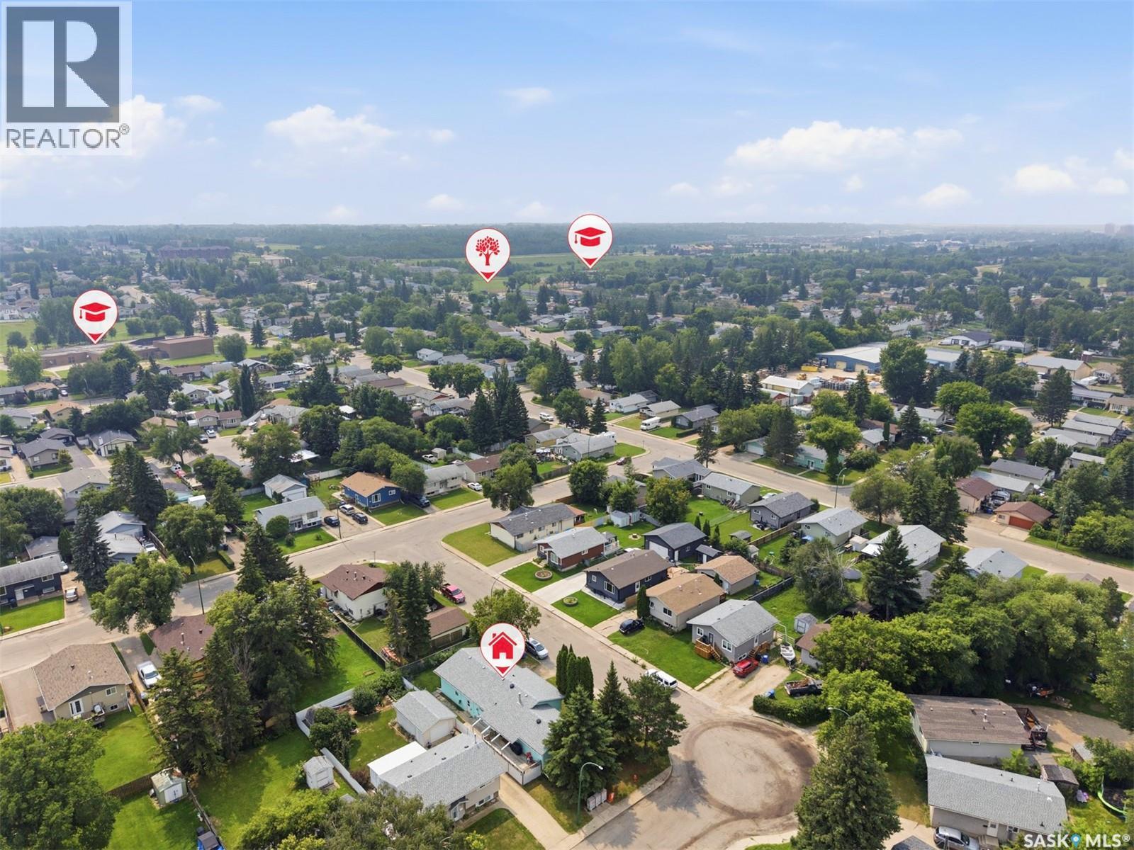 29 Macdowall CRESCENT - 36