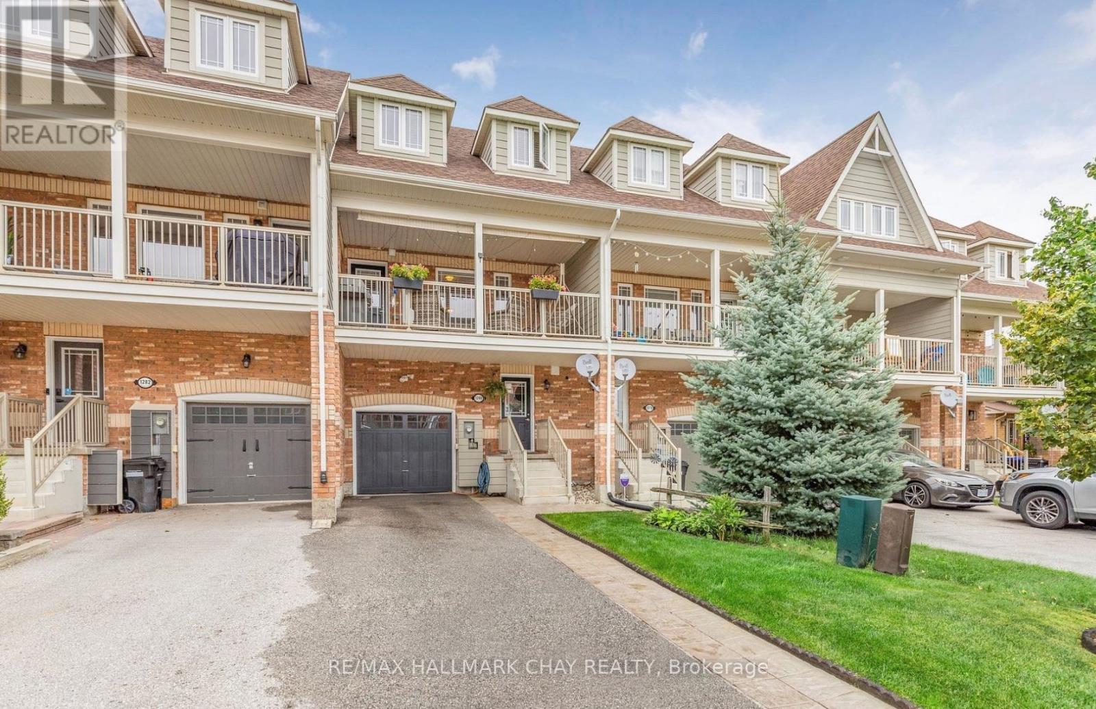 1280 COLEMAN CRESCENT - 1