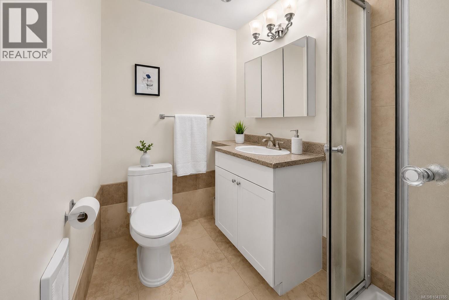 1120 Caledonia Ave - 24