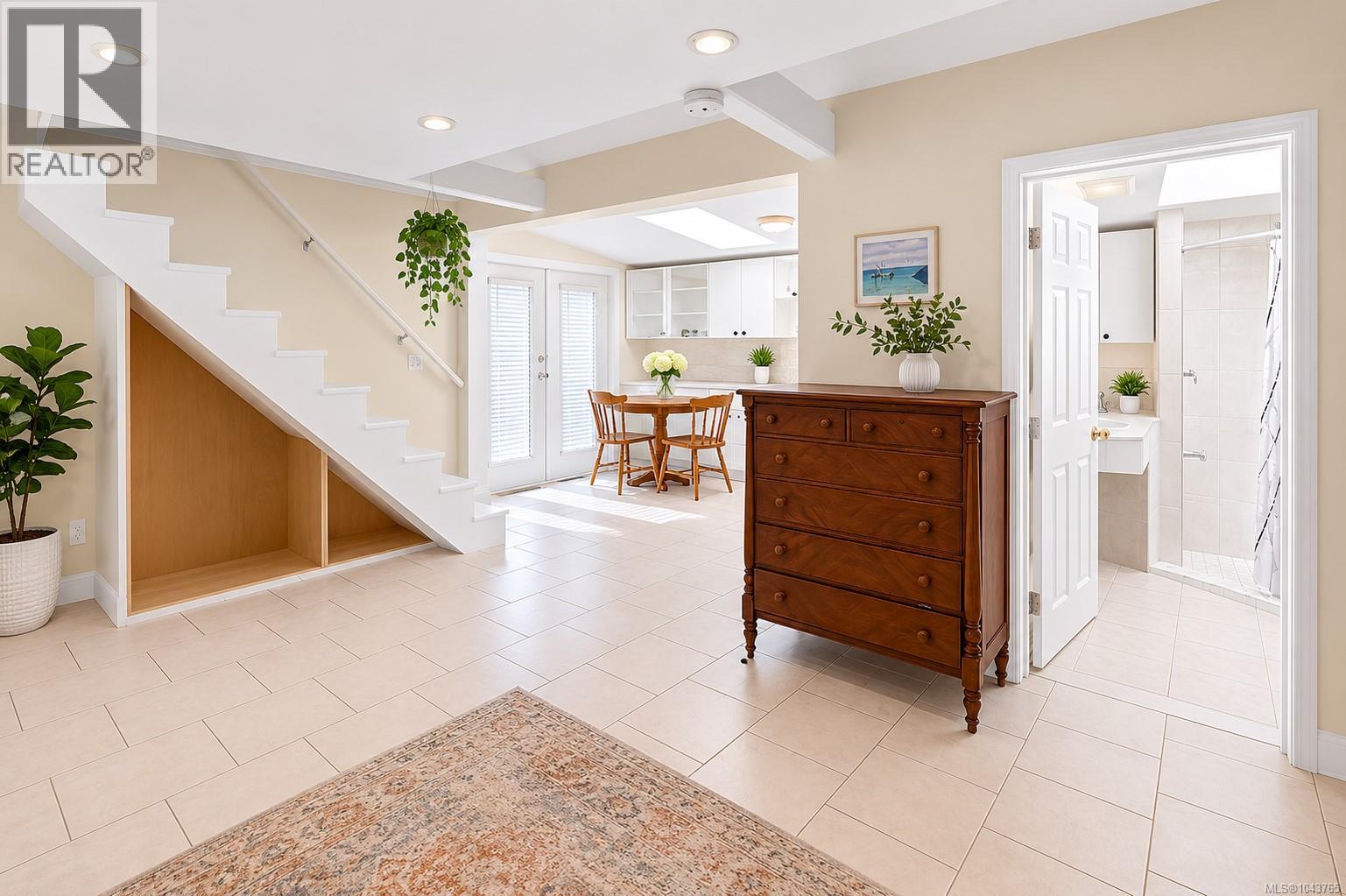 1120 Caledonia Ave - 34