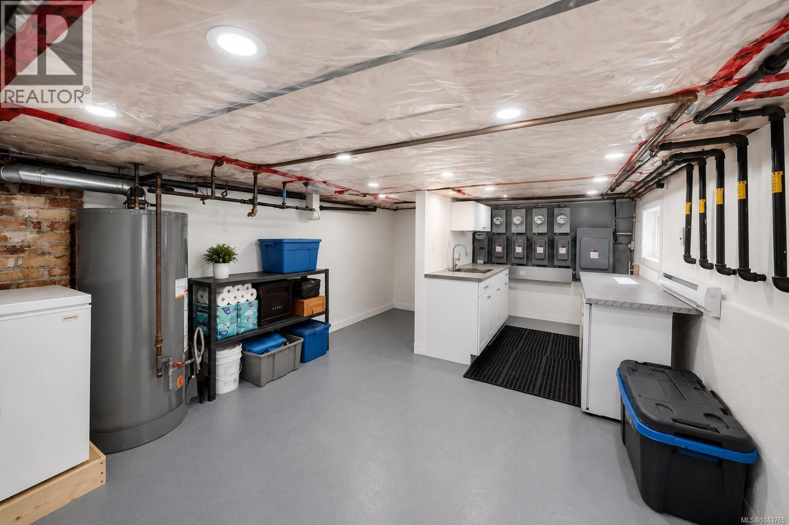 1120 Caledonia Ave - 51