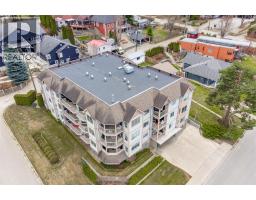330 7 Street Se Unit# 301, Salmon Arm, BC V1E1S7 Photo 43