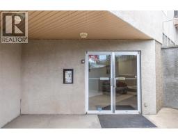 330 7 Street Se Unit# 301, Salmon Arm, BC V1E1S7 Photo 53