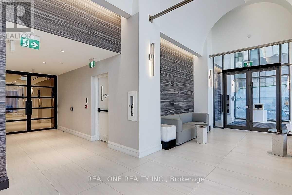 #1709 39 ROEHAMPTON AVENUE - 3