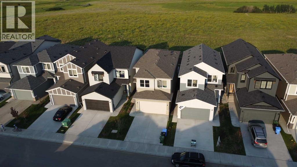 143 Belvedere Crescent SE, Belvedere, Calgary photo 2