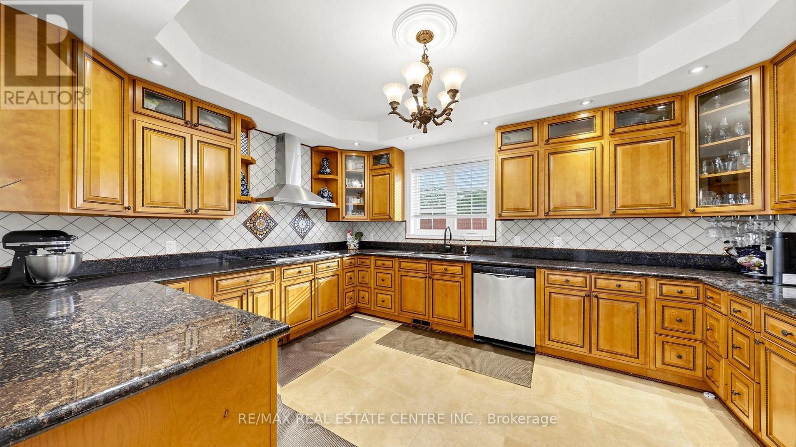 12806 MISSISSAUGA ROAD - Image 11