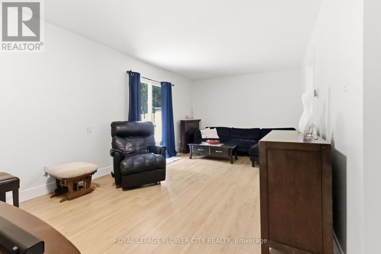 191 BOULLEE STREET - 4