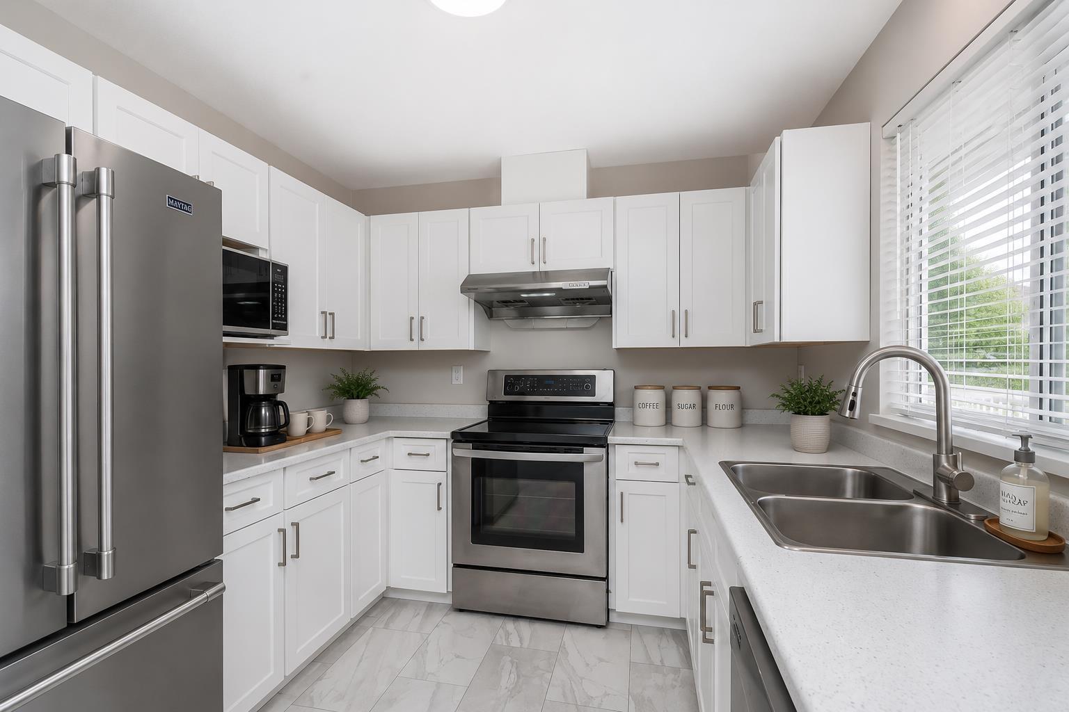 4 Bed, 3 Bath House for Sale in Abbotsford – 31 31255 UPPER MACLURE ROAD, Abbotsford – MLS# R3141570 - Image 4