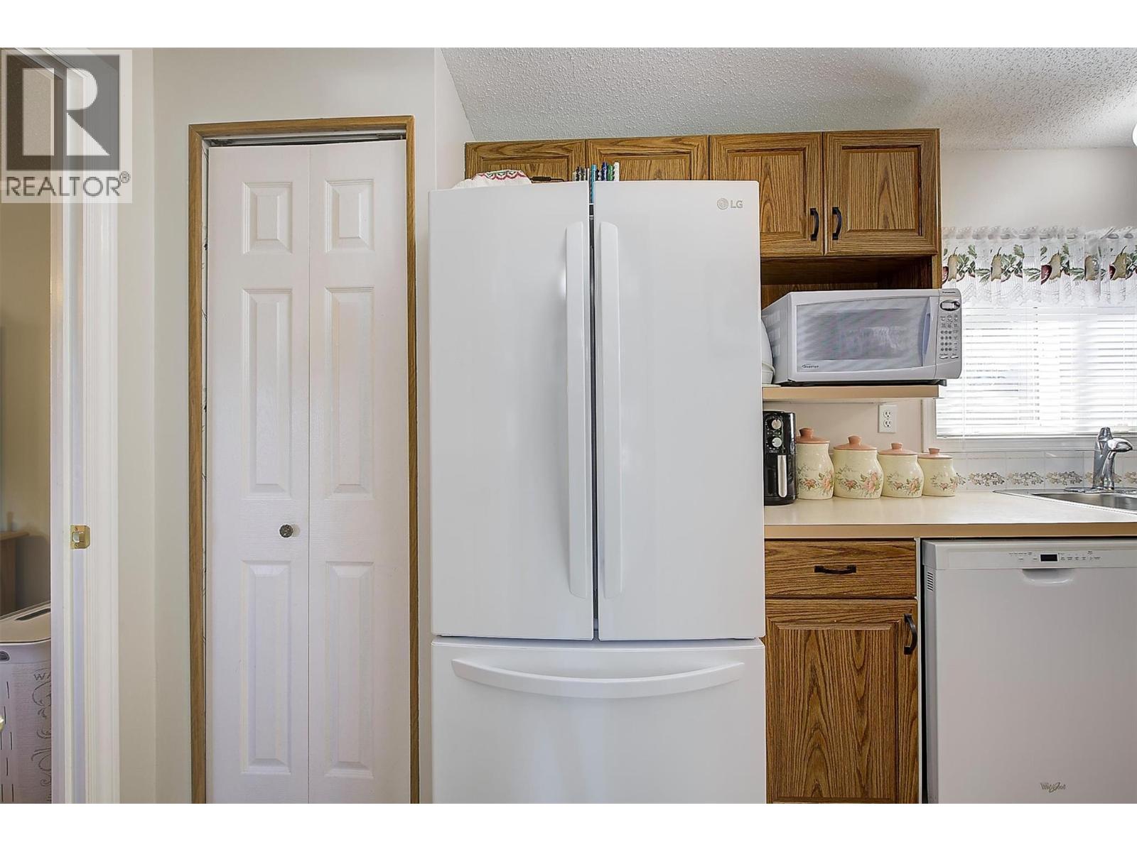 #50 1750 Lenz Road - 22