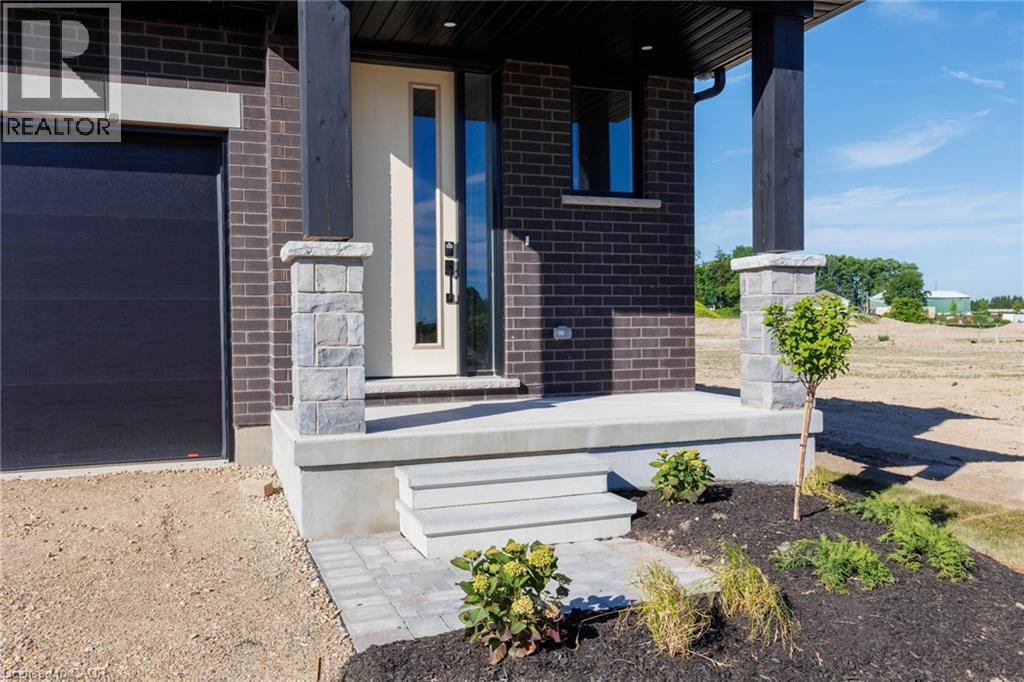 102 THACKERAY Way - 32