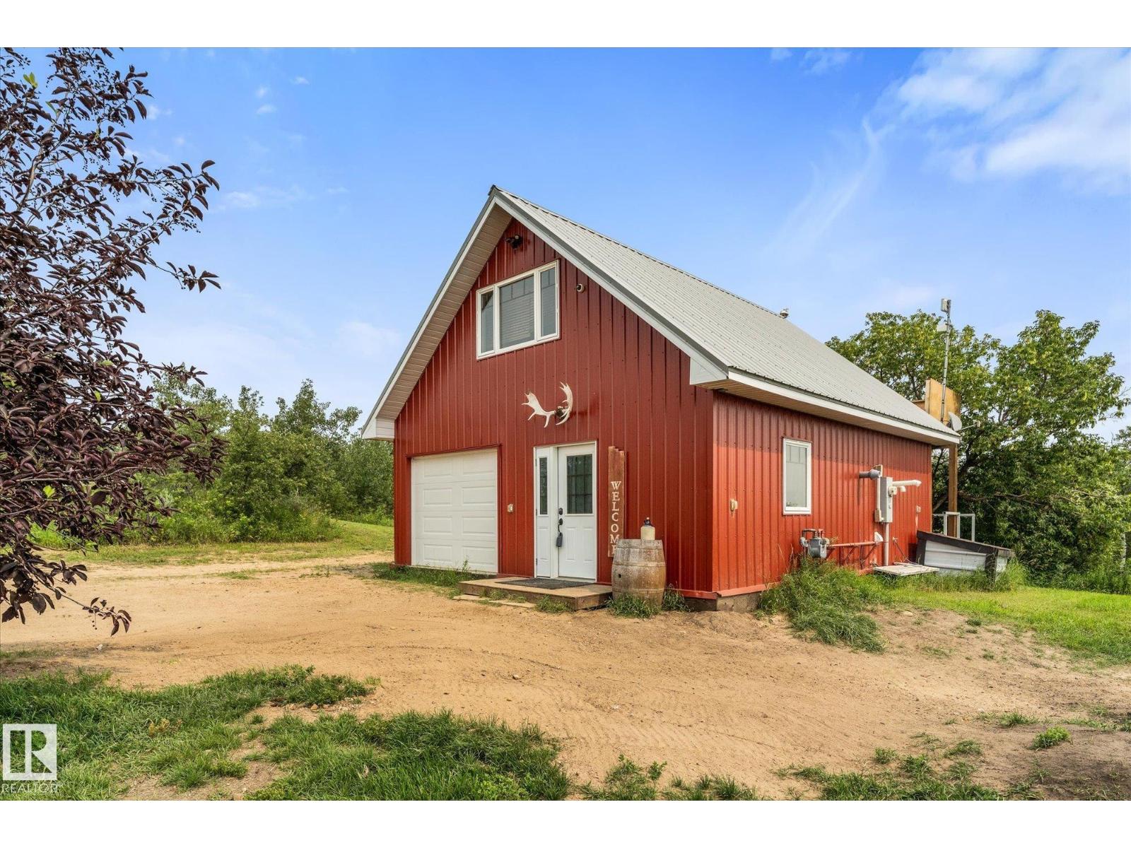 57023 RGE ROAD 220 - 6