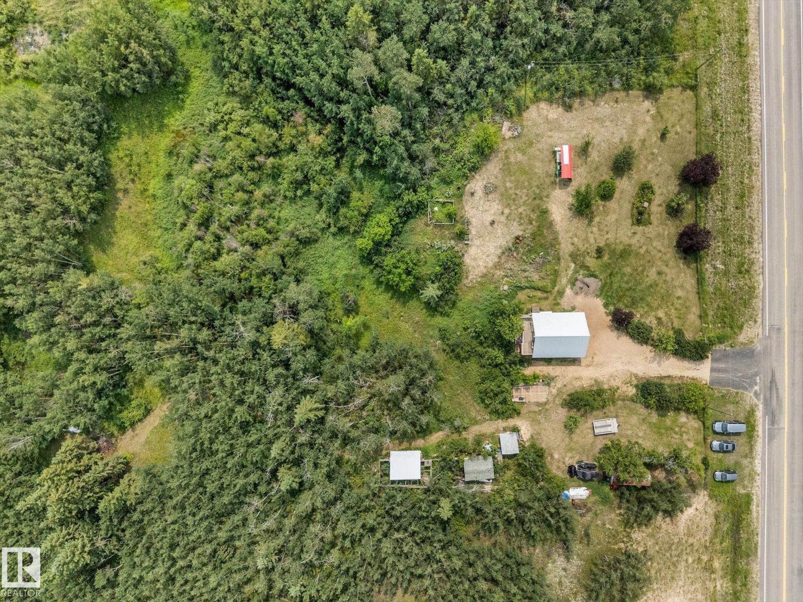 57023 RGE ROAD 220 - 2