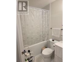 217 - 6 David Eyer Road, Richmond Hill, ON L4S0N5 Photo 6