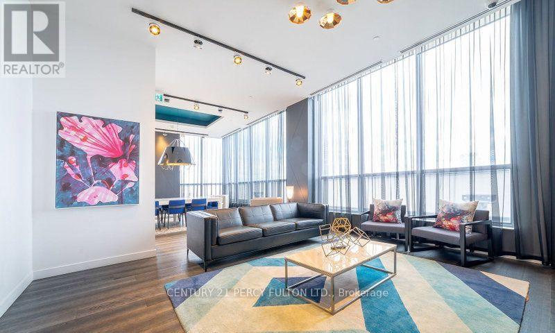 #1505 20 THOMAS RILEY ROAD - 22
