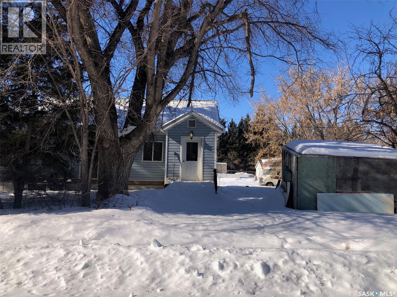 19 1st AVENUE N - 42