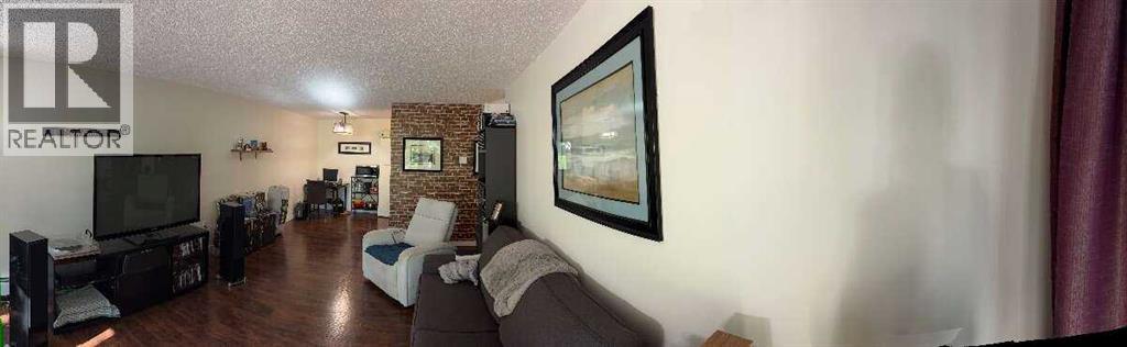 #108 816 89 Avenue SW - 19