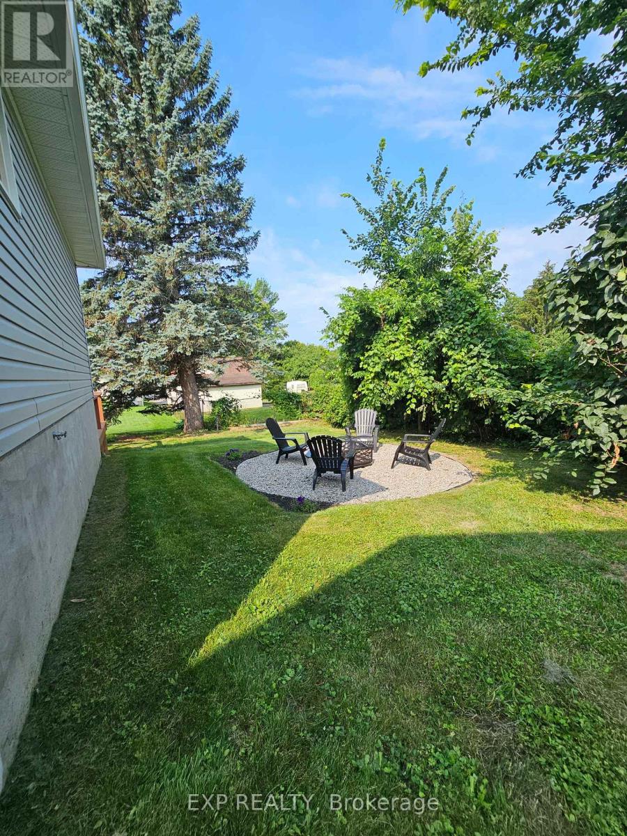 626 LAURIER BOULEVARD - 18
